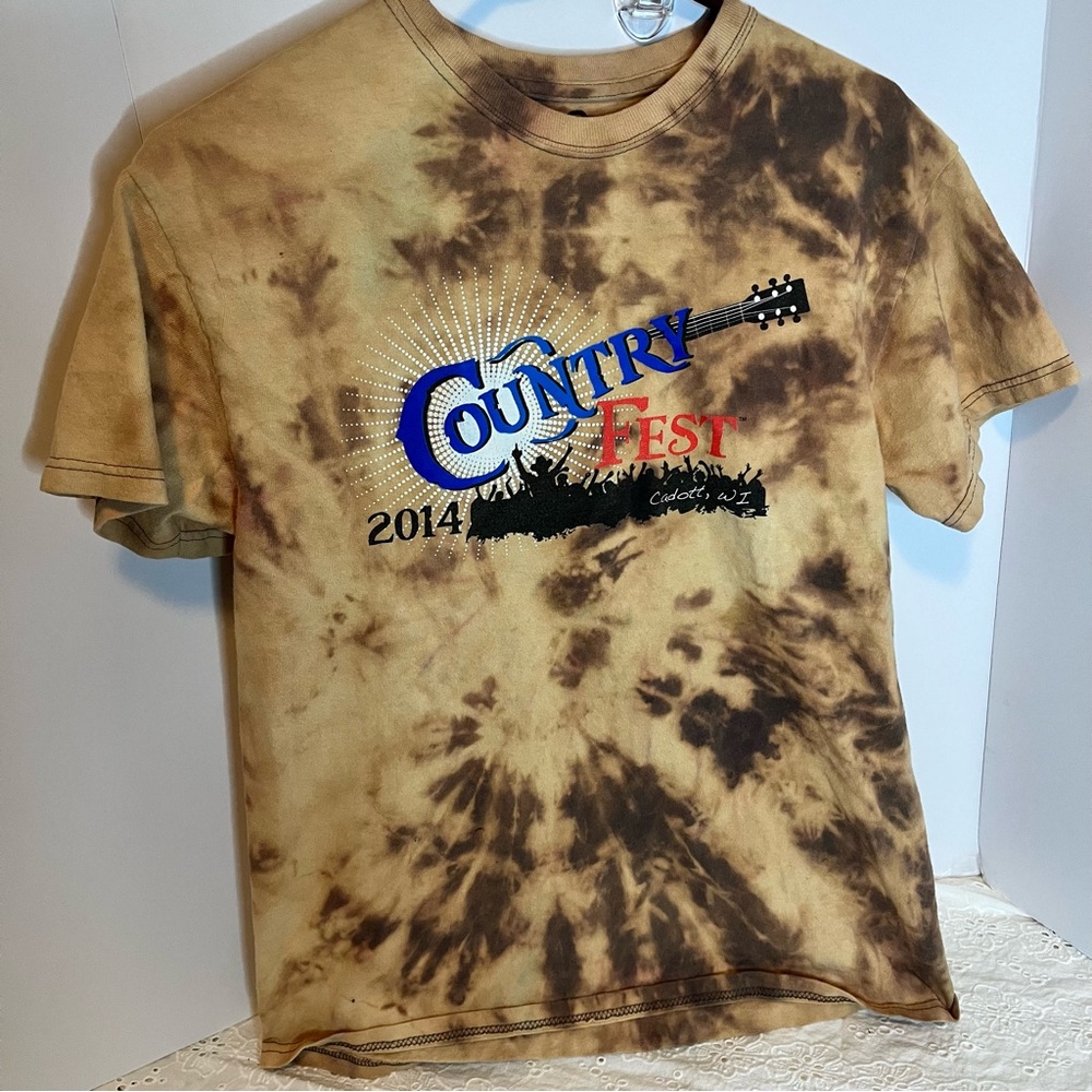 Artisans 2014 country fest T shirt